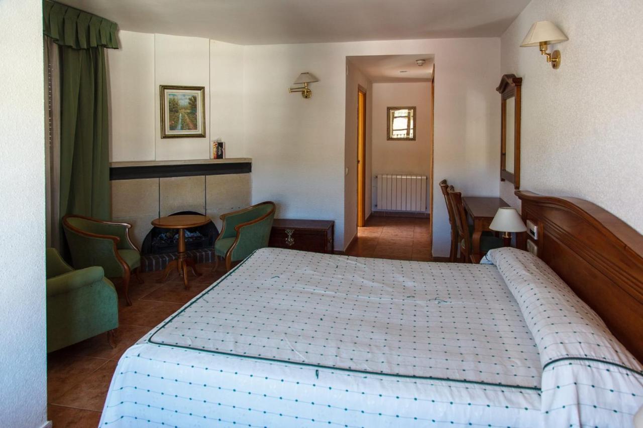 Deluxe Suite,1371741878:JPEG